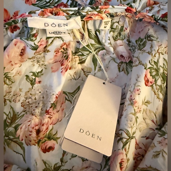 Doen Julie Dress in Calico Garden - Picture 5 of 9